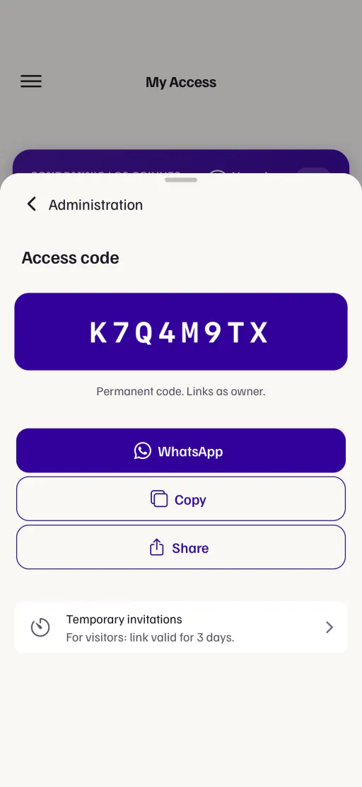 A freshly generated access code in the app, K7Q4M9TX, with buttons to send it by WhatsApp, copy it or share it.